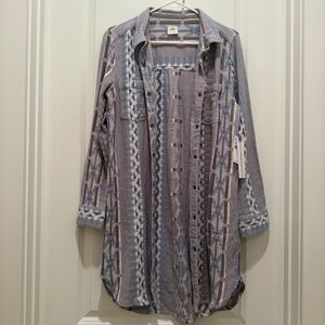 O’Neill Women’s Longline Button-Down Shirt, Size Small, NWT